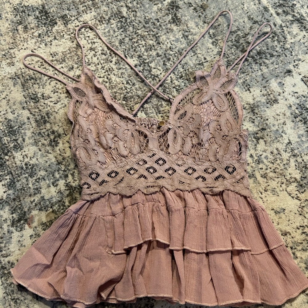 Lace Ruffle Tank Top - Pink